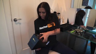 rachel-starr-unboxing-video