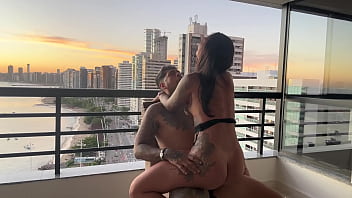 sentei-gostosinho-at-ele-gozar-tudo--no-pr-do-sol--mais-gostoso