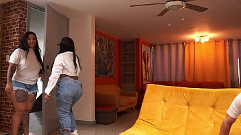 my-girlfriends-big-ass-friend-comes-to-visit-and-she-knows-how-to-entertain-herself-with-a-big-cock