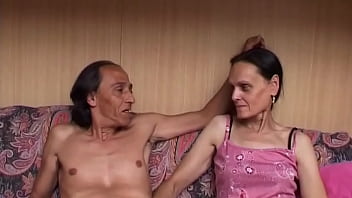 when-they-look-at-us-my-husband-fucks-me-in-a-super-excited-way