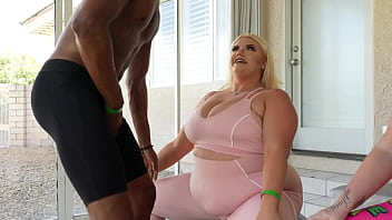 bbc-personal-trainer-gets-his-cock-sucked-by-two-blonde-bbws