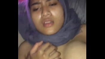 dinda-hijab-hyper-viral-ngentot-pacar-kontol-gede