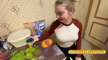 blowjob-in-the-kitchen