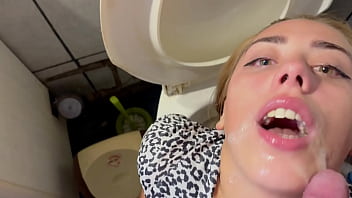 omg-i-pee-on-her-i-cum-on-her-i-and-she-cannot-stop-begging-for-throatfuck