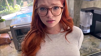 redhead-step-daughter-filled-with-cum--naomi-hughes--family-therapy--alex-adams