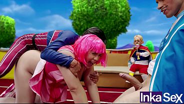 inka-town--stephanie-es-entrenada-por-el-ano-y-termina-en-fisting-de-zigy