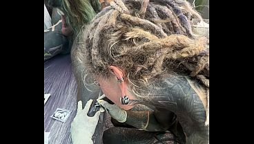 wild-tattoo-shop-moment--tattooing-while-giving-a-head