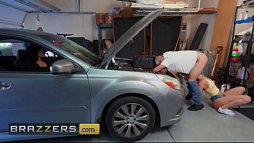 the-new-stuck-jenna-madison--brazzers-enter-xvpromo-on-official-site-for-discount