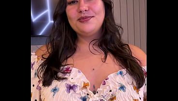assinante-de-so-bernardo-ganhou-o-sorteio-e-fodeu-minha-bucetinha-at-ela-escorrer-de-tanto-teso