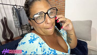 trs-caras-bem-dotados-arrombando-a-buceta-de-uma-milf-com-peites-deliciosos