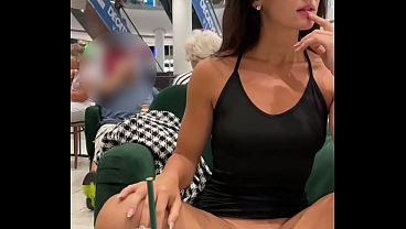 public-flashing-and-quick-fuck-in-dressing-room