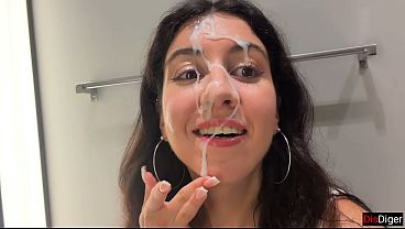 i-want-you-to-fuck-me-in-the-changing-room--risky-sex-and-cumwalk