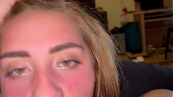 very-sloppy-blowjob-deep-throat-and-throatpie