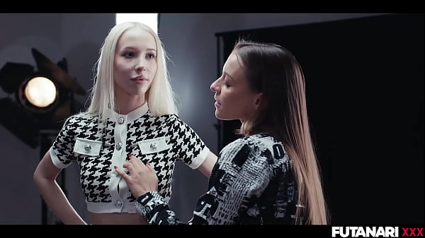 magic-camera-freezes-time--sexy-transgender-with-huge-cock-facefucking-teenager-blonde