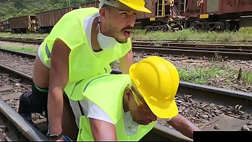 os-operarios